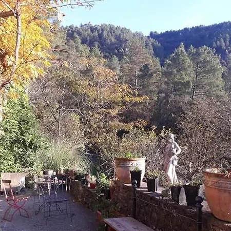 Des Sources Cevenol Chambon